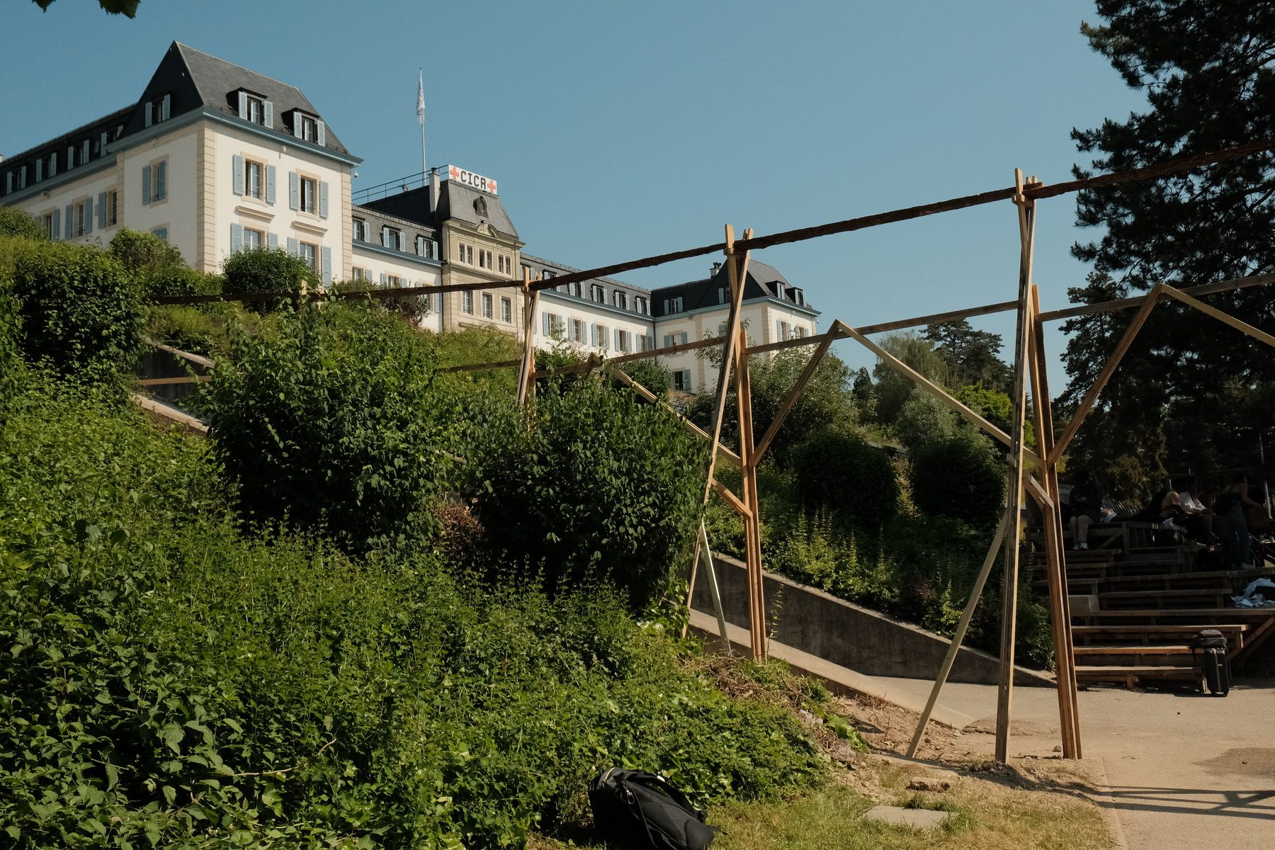 Splash Structure